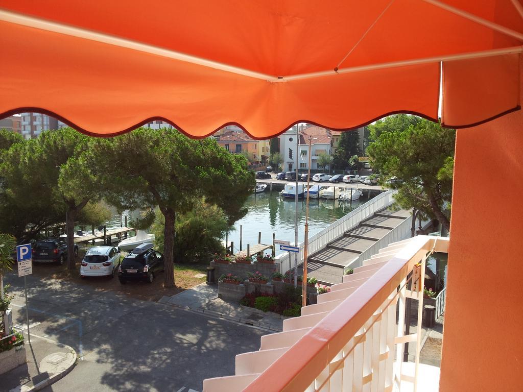 Meuble Al Ponte Hotel Grado Phòng bức ảnh