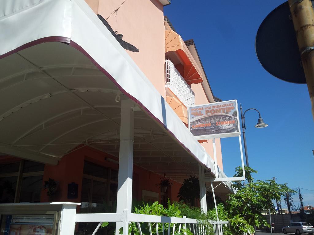 Meuble Al Ponte Hotel Grado Ngoại thất bức ảnh